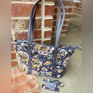 Vera Bradley Glenna Tote Bag Women's Quilted Floral Shoulder Bag Retired Pattern